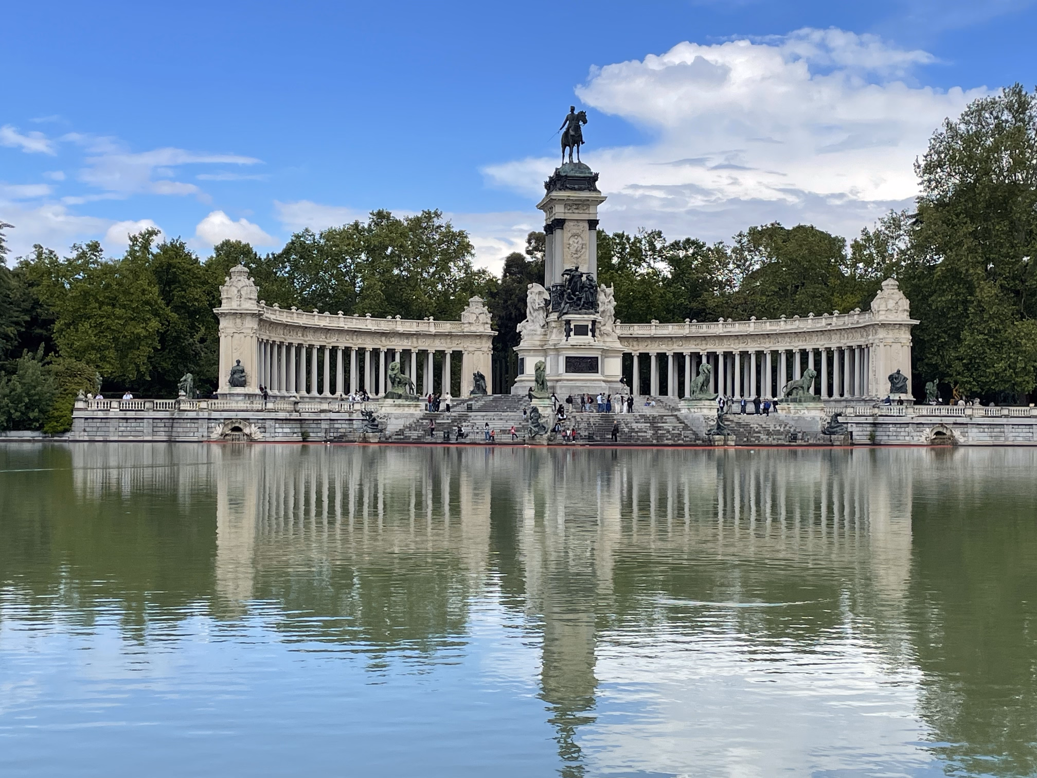 park lake and monuments