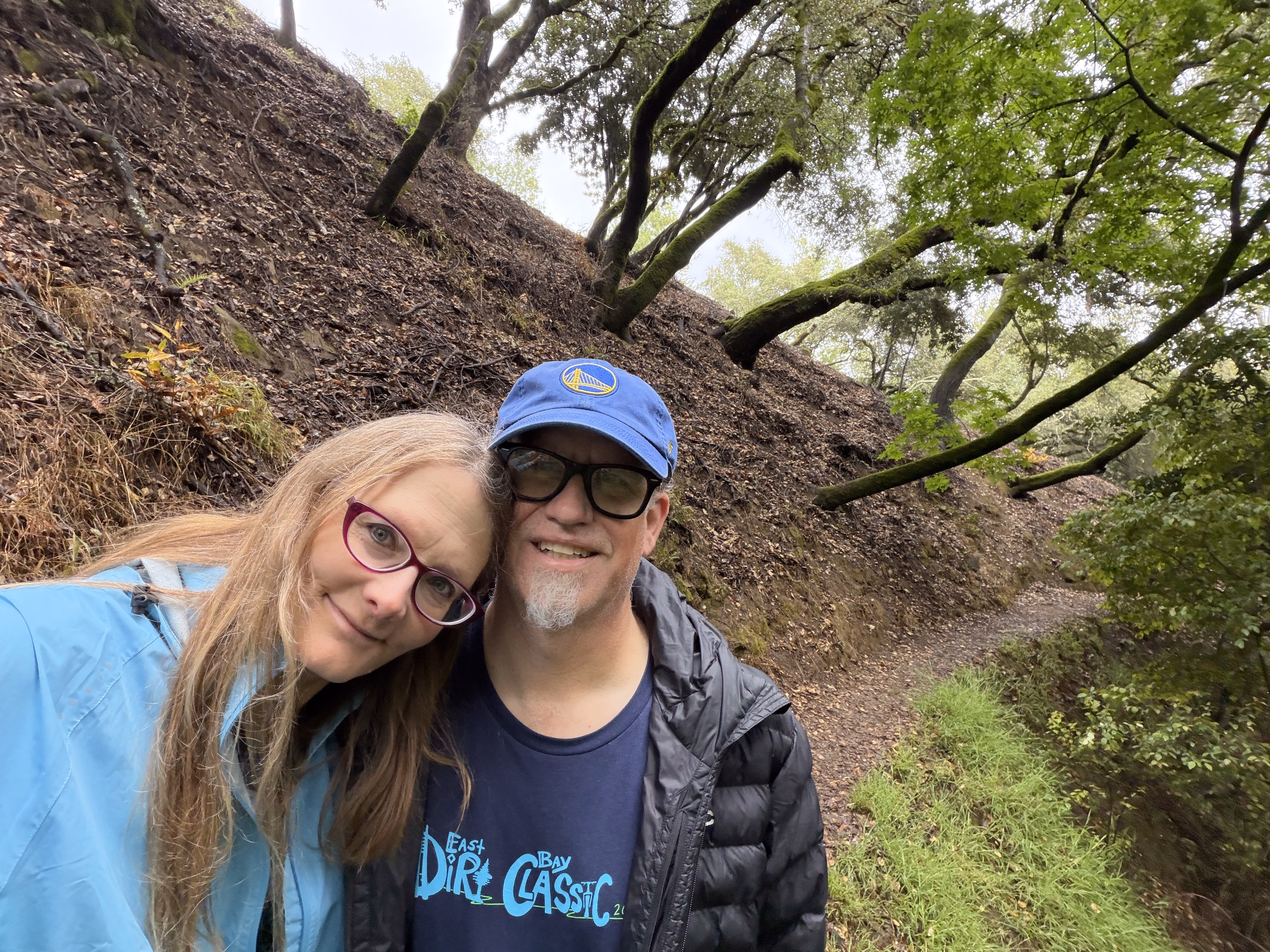 tracey & hunter on hiking trail