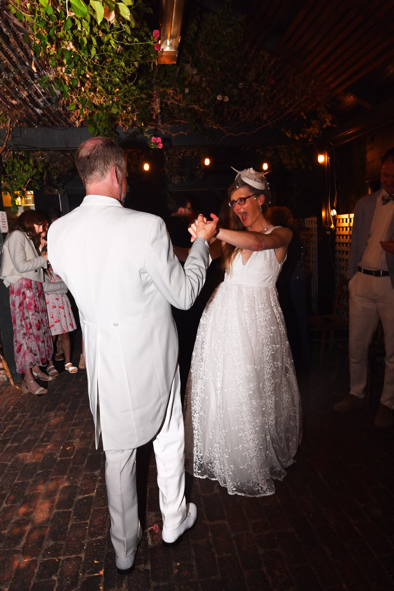 wedding couple dancing